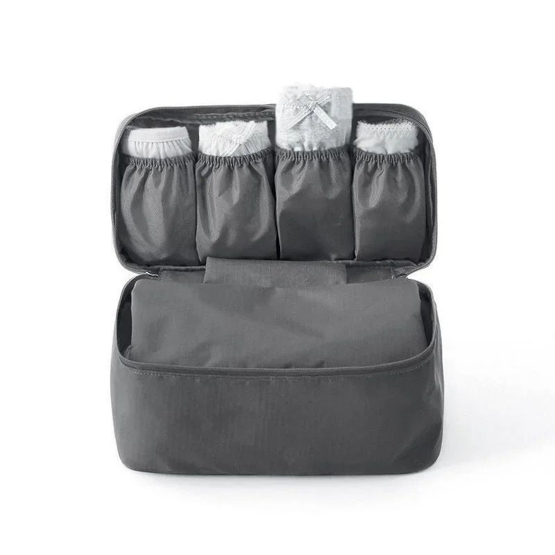 organisateur-de-valise-gris-rangement-sous-vetement